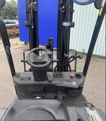 Chariot élévateur électrique Caterpillar EP16CPNT