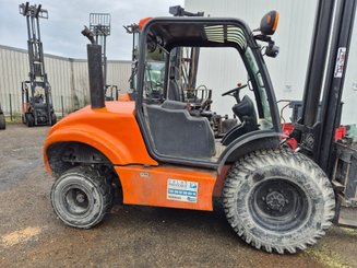 Chariot élévateur diesel Ausa C300H 4*2