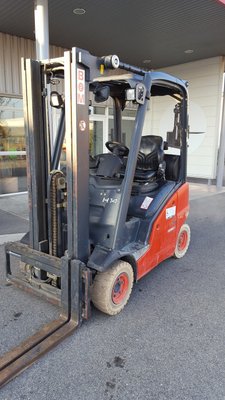 Chariot élévateur gaz Fenwick H14