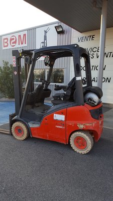 Chariot élévateur gaz - H14
